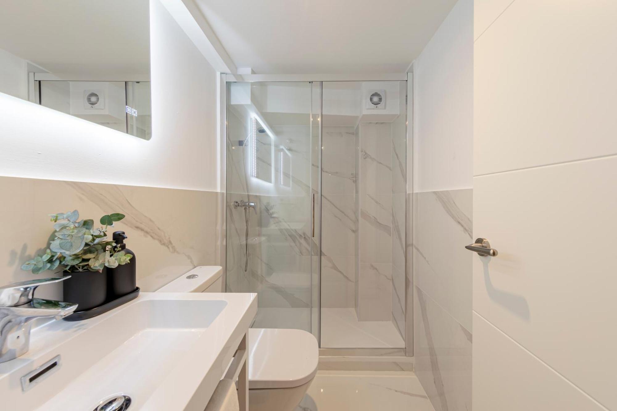 Isg Apartments Conde Negro 10 塞维利亚 外观 照片
